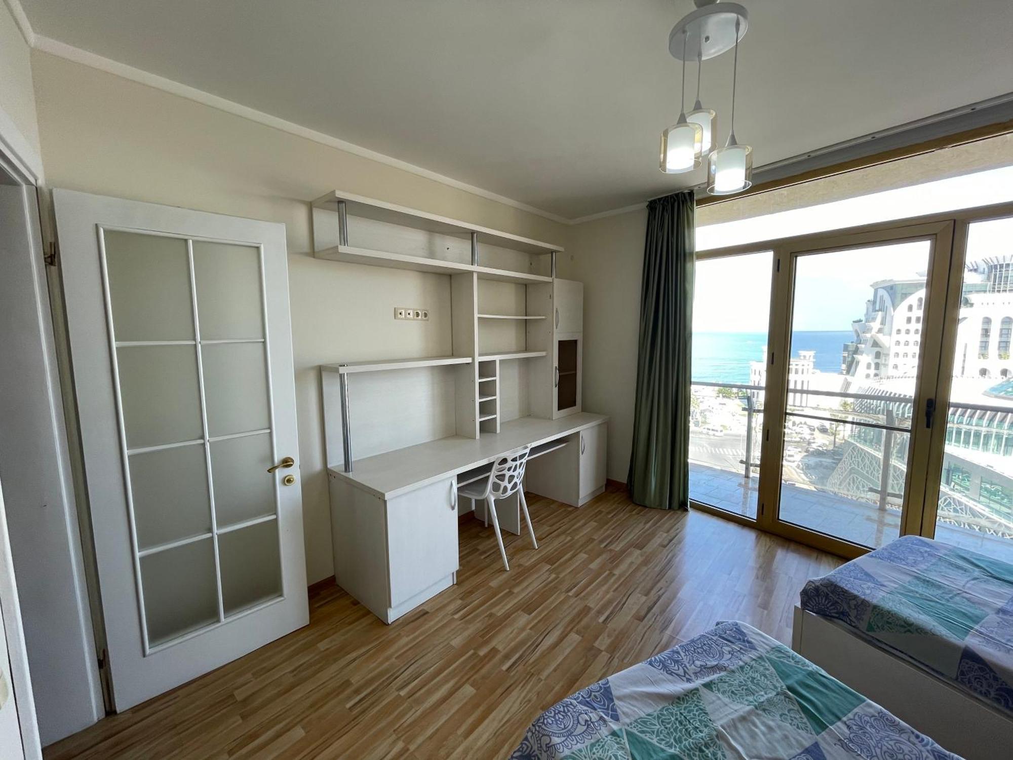 Sea View Apartment Batoumi Extérieur photo